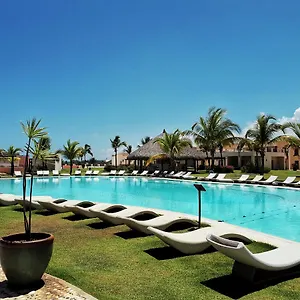 ***** Resort Trs Cap Cana Waterfront & Marina (adults Only) Dominican Republic